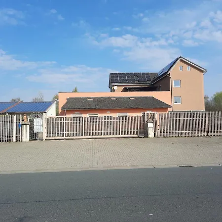 ゲストハウス C & R Leuci Zimmervermietung