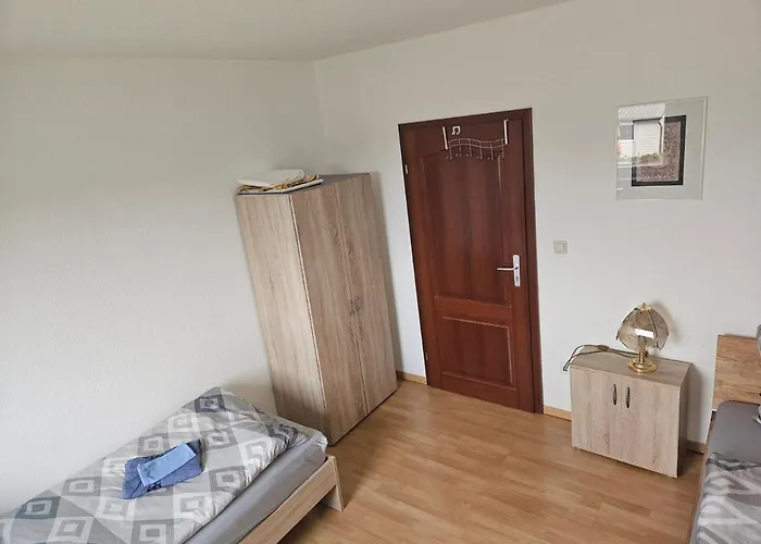 C & R Leuci Zimmervermietung Konukevi