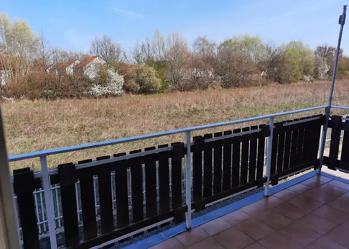 C & R Leuci Zimmervermietung 招待所 *